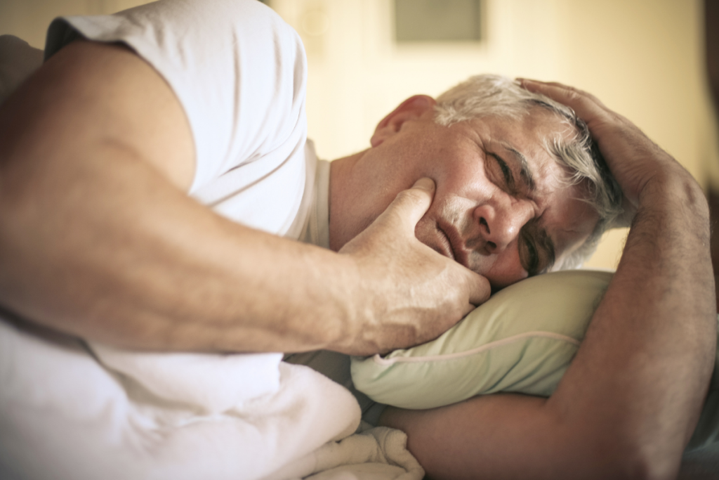 Les troubles du sommeil : comment l'occlusion dentaire peut-elle être en cause ?